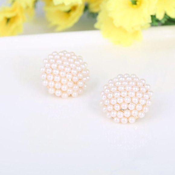 NEW - 14K Gold Pearl Pave Stud Clip Earrings - Picture 5 of 10